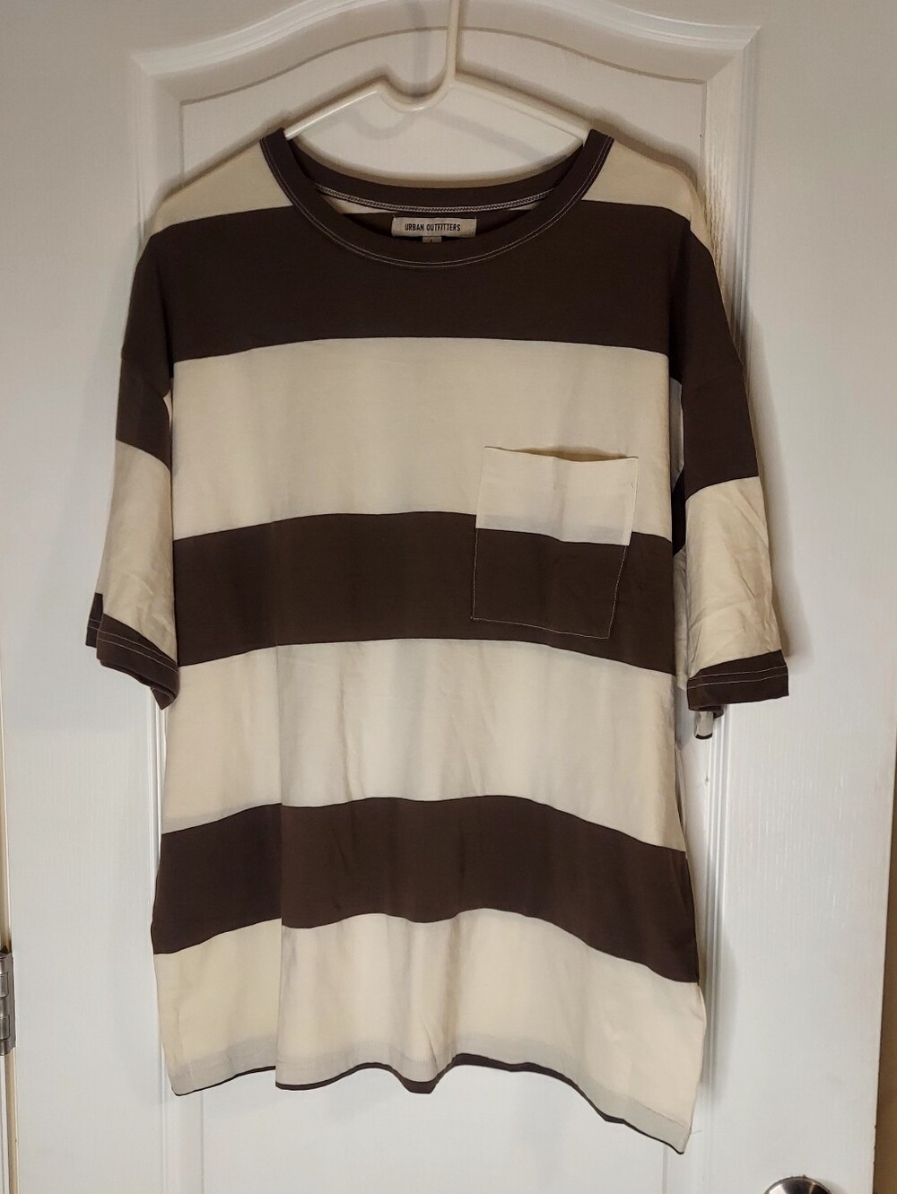 New Urban Outfitters Brown & Cream Wide-Stripe Pocket Tee